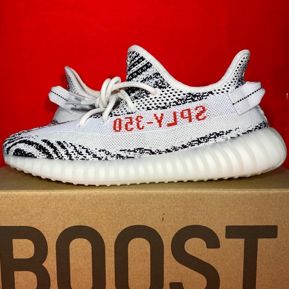 yeezy boost 350 v2 size 9.5